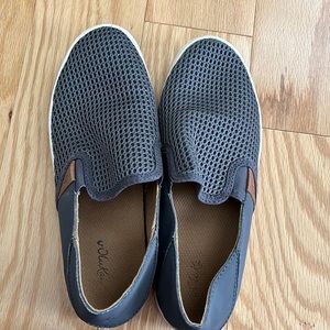 olukai slip on shoes